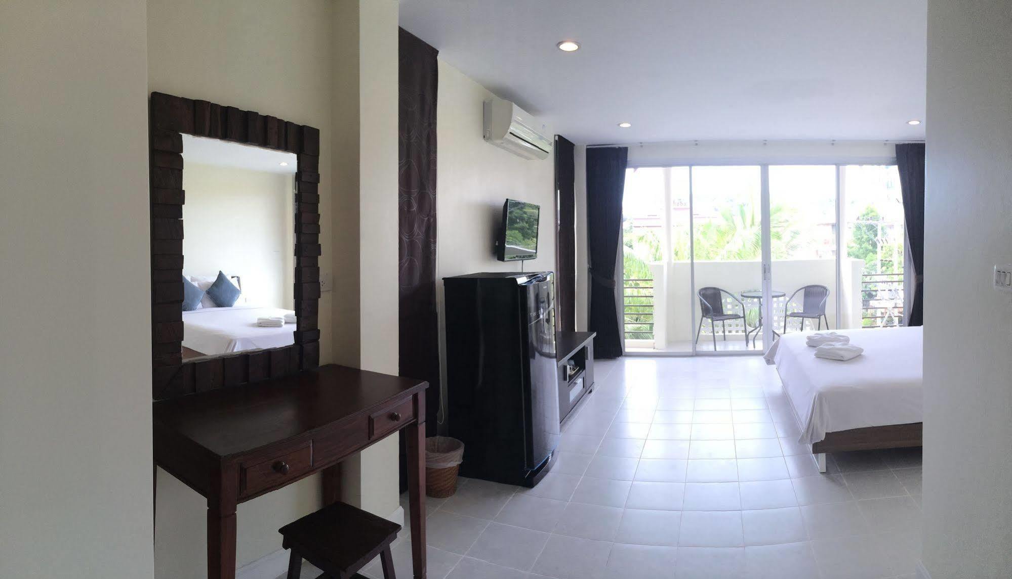 Glitter House Leilighet Phuket Eksteriør bilde