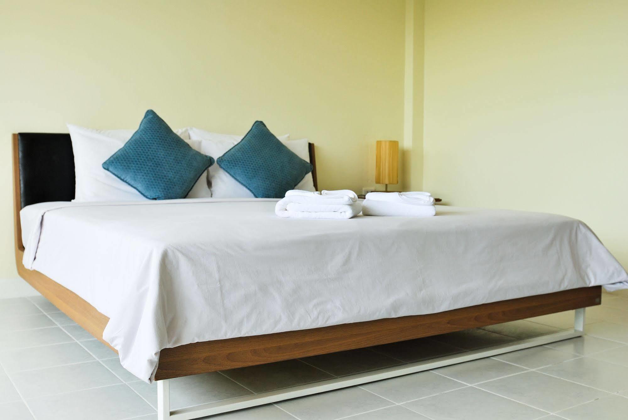 Glitter House Leilighet Phuket Eksteriør bilde
